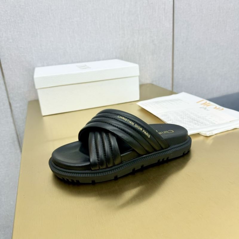 ch**an D*or slippers